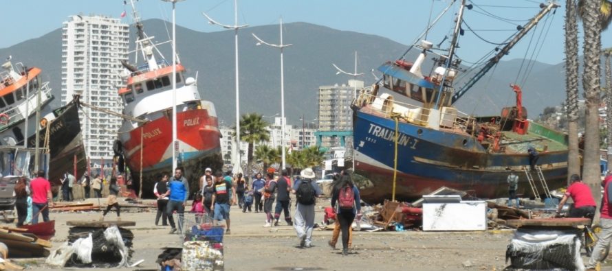 Ocho barcos siguen varados en Coquimbo